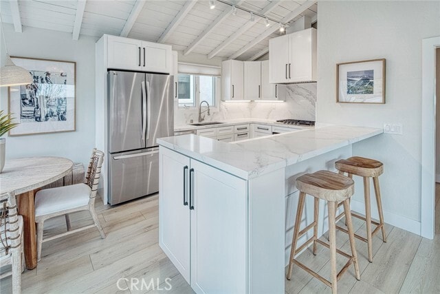 Building Photo - 410 Acacia Ave