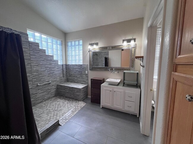 Building Photo - 1345 W Musket Way