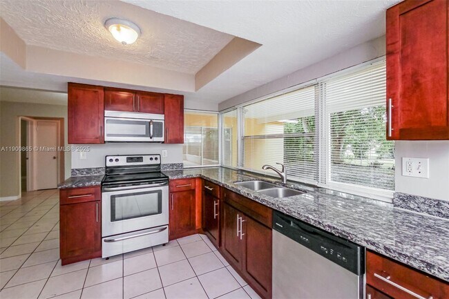 Building Photo - 2440 NW 68th Ave