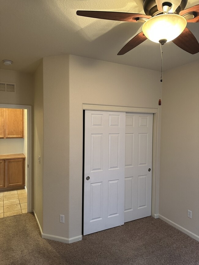 Building Photo - Lathrop 5 Bedroom 3 Bathroom Home