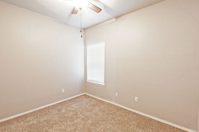 Building Photo - 9220 Norman Dr
