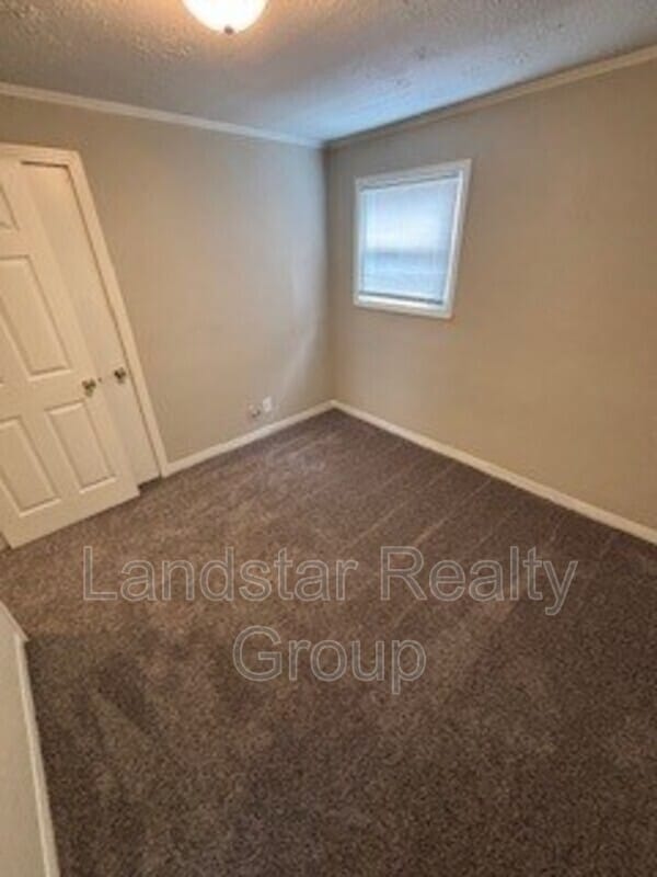 Building Photo - 4714 Seville Dr