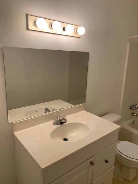 Building Photo - 1423 Ashley River Rd