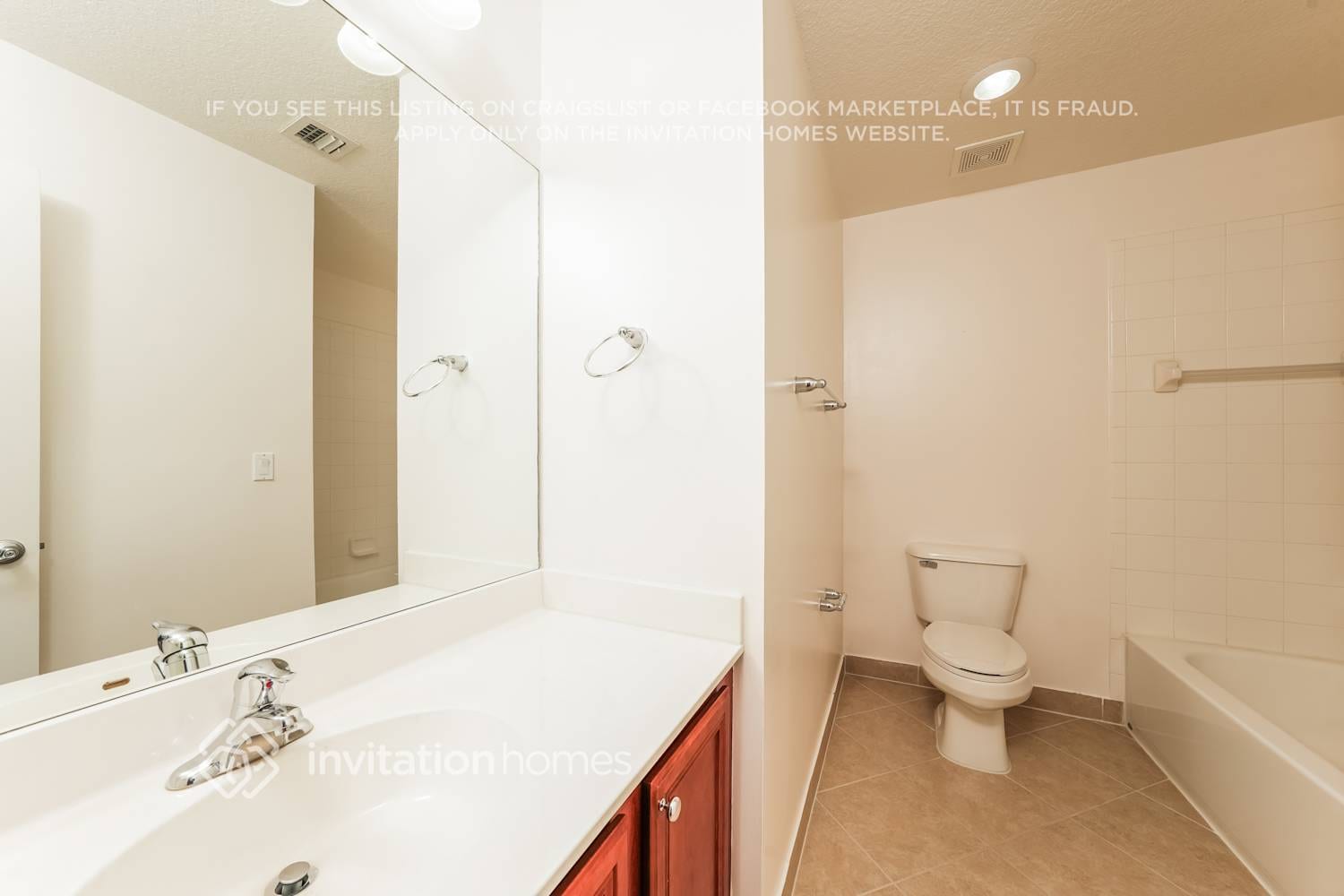 Building Photo - 22124 Majestic Woods Way