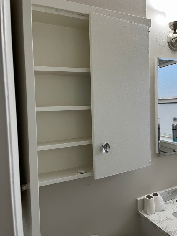 Building Photo - 800 S Thistle St