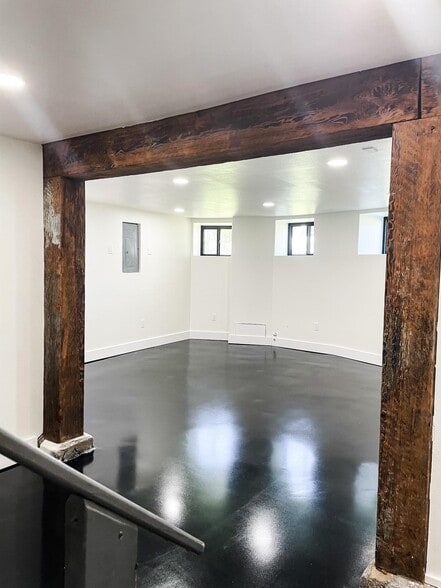 Building Photo - 1882 Loras Blvd