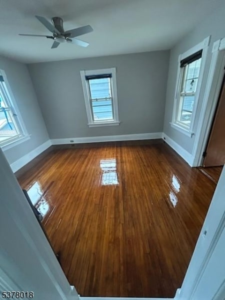 Primary Photo - 4 Bay Ave