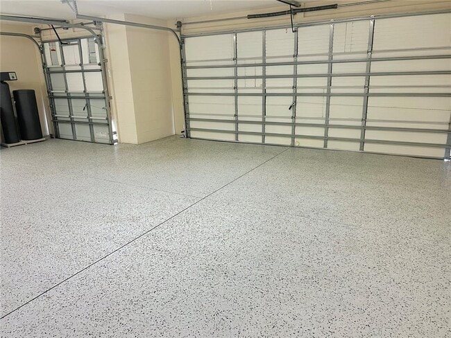 Building Photo - 1835 Zircon Pl
