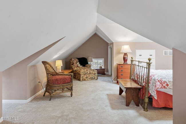 Building Photo - 69 Union Ave