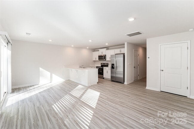 Building Photo - 5110 Hyrule Dr