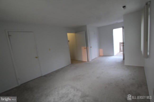 Building Photo - 2114 Aspen Dr