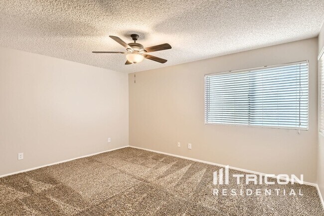 Building Photo - 5072 W Boston Way S