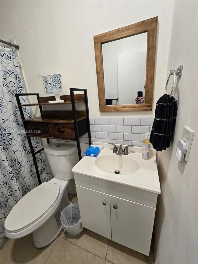 Building Photo - 4863 SW 148th Ct
