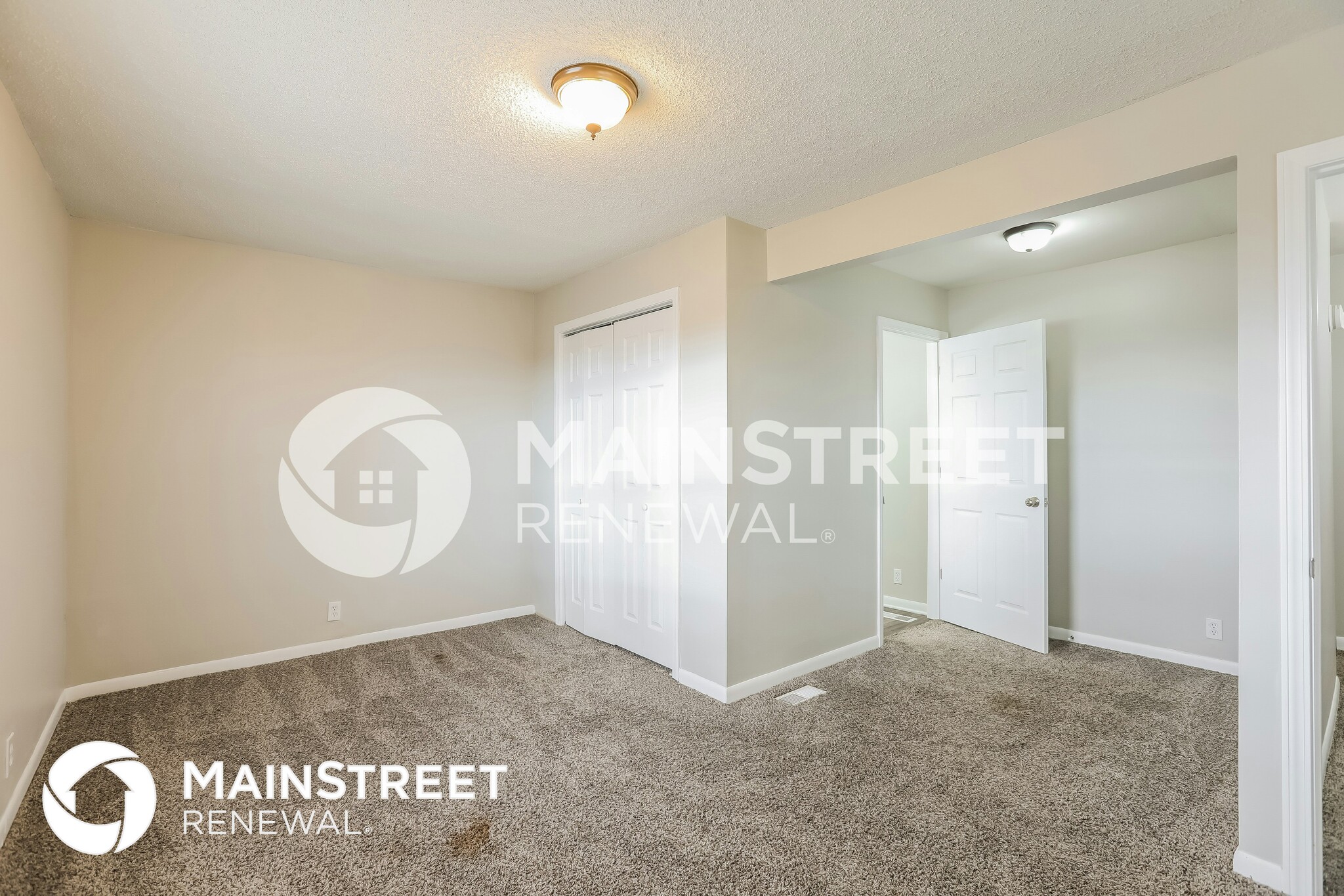 Building Photo - 4823 N Brighton Ave