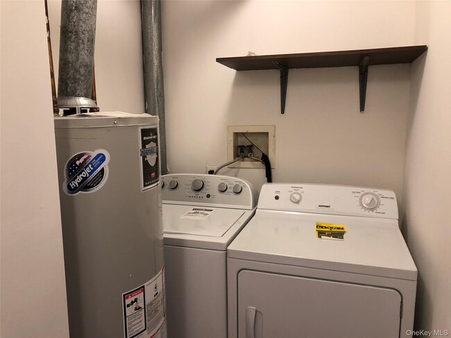 Building Photo - 7 B Orchard Beach Rd