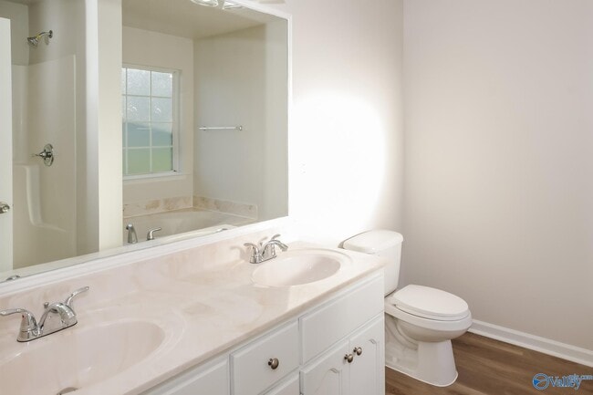 Building Photo - 146 Carillo Ln