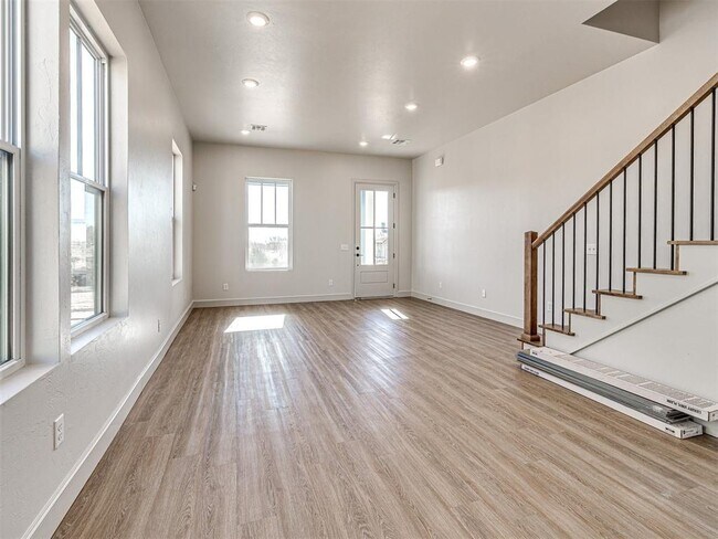 Building Photo - 29596 Memory Ln