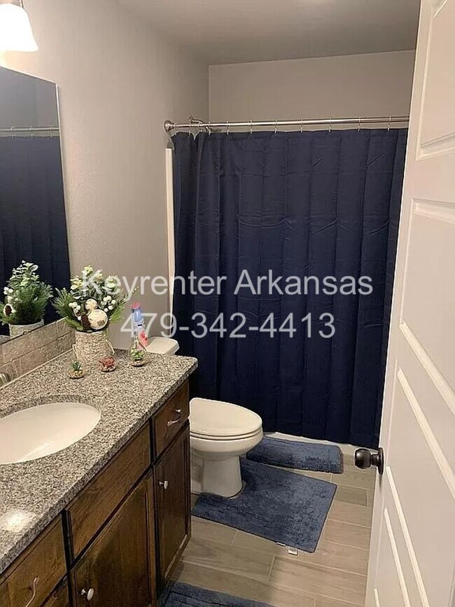 Building Photo - 530 Arkansas Black