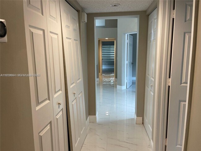 Building Photo - 10101 NW 5th St