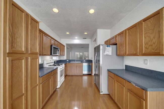 Building Photo - 9326 Lembert Dome Cir