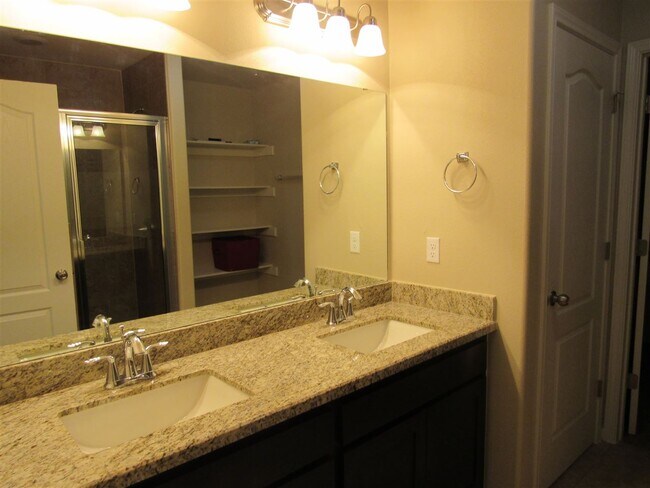 Building Photo - 6106 Eusebio Dr