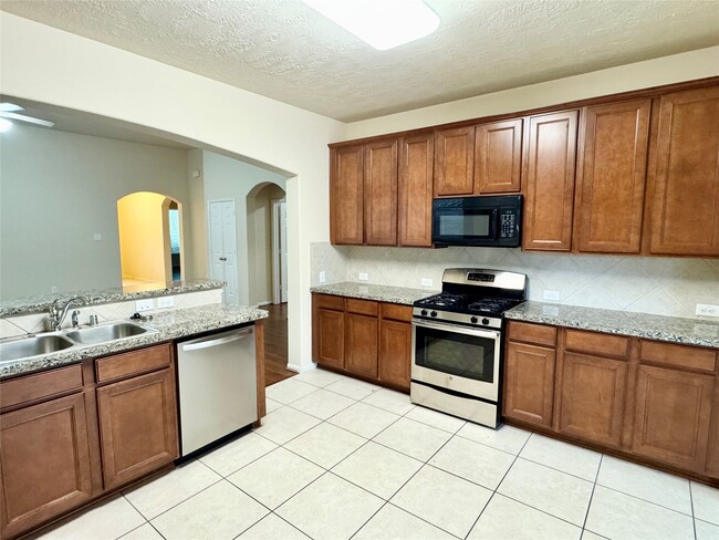 Building Photo - 26722 Mandrake Falls Ct