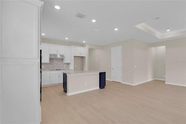 Building Photo - 2261 Mossy Vine Ave