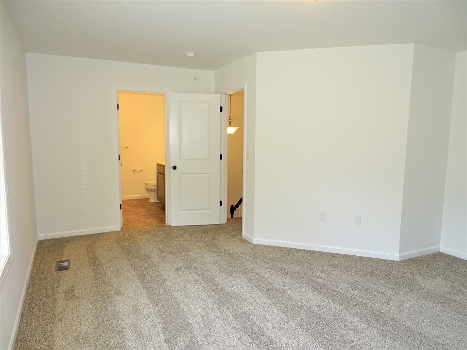 Building Photo - 416 Masonic Dr