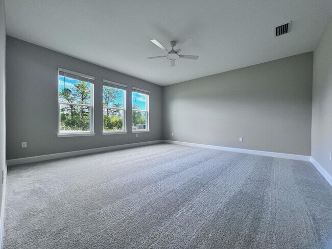 Building Photo - 12893 Harvest Rain Ave