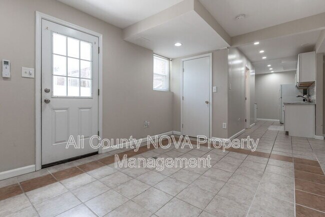 Building Photo - 4141 21st Rd N