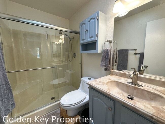 Building Photo - Charming 3BR / 2BA Single-Story Home in Co...
