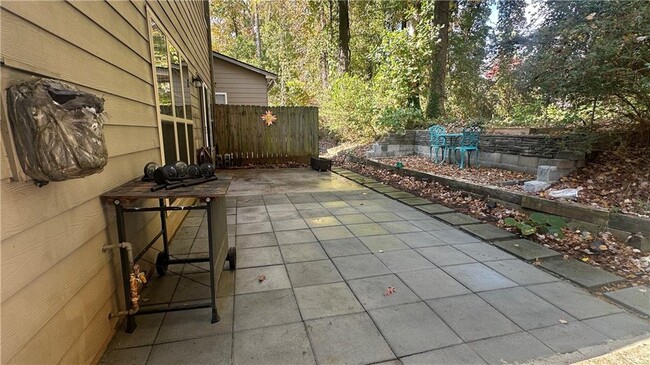 Building Photo - 115 Tyson Woods Rd