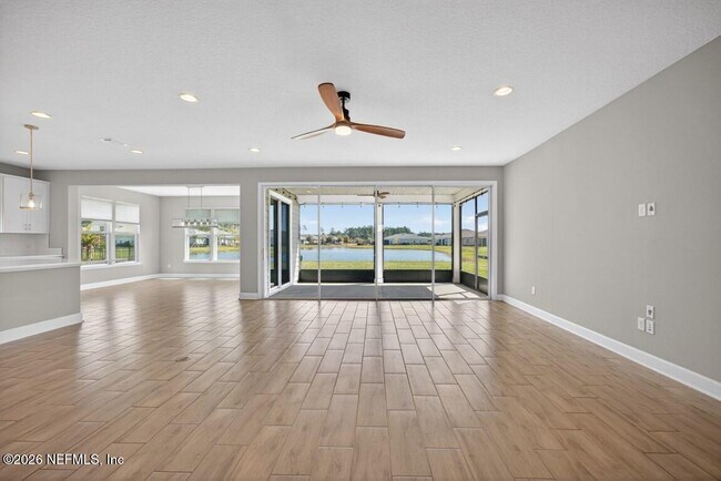 Building Photo - 85614 Fall River Pkwy