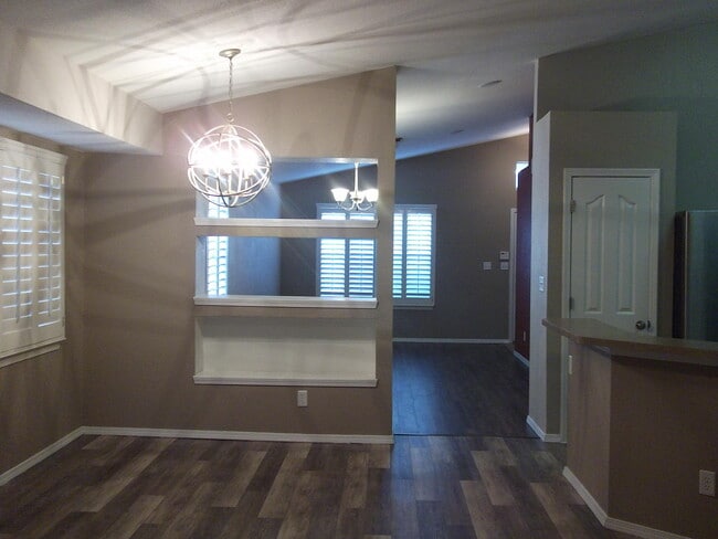 Building Photo - 681 Wind River Ave