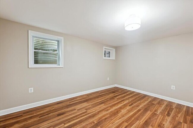 Building Photo - 1824 Allison St NW