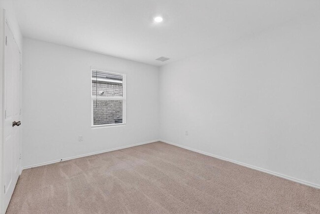 Building Photo - 107 Herald Dr