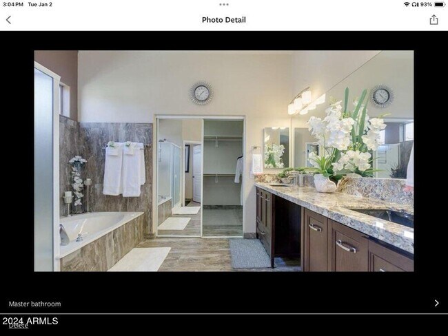 Building Photo - 3922 E Carson Rd