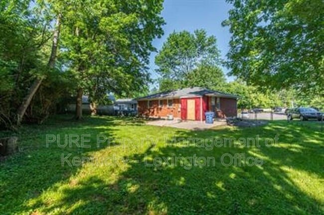 Building Photo - 2483 Thornberry Ct