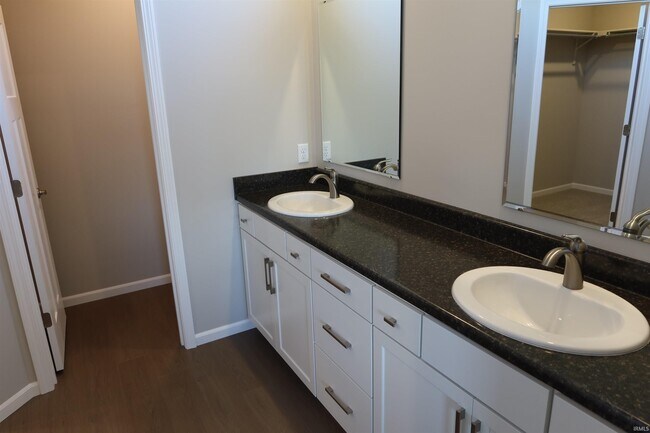 Building Photo - 5437 Broad Fields Cove