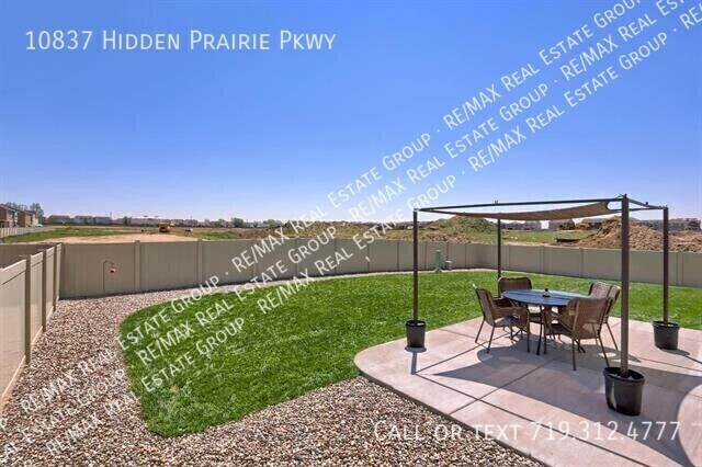 Building Photo - 10837 Hidden Pr Pkwy