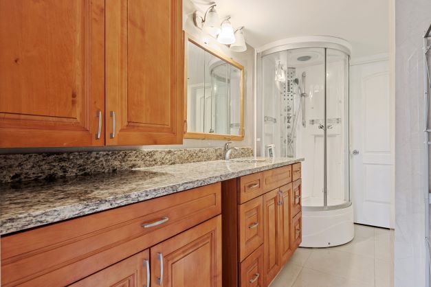 Building Photo - 262 Crown Oaks Way