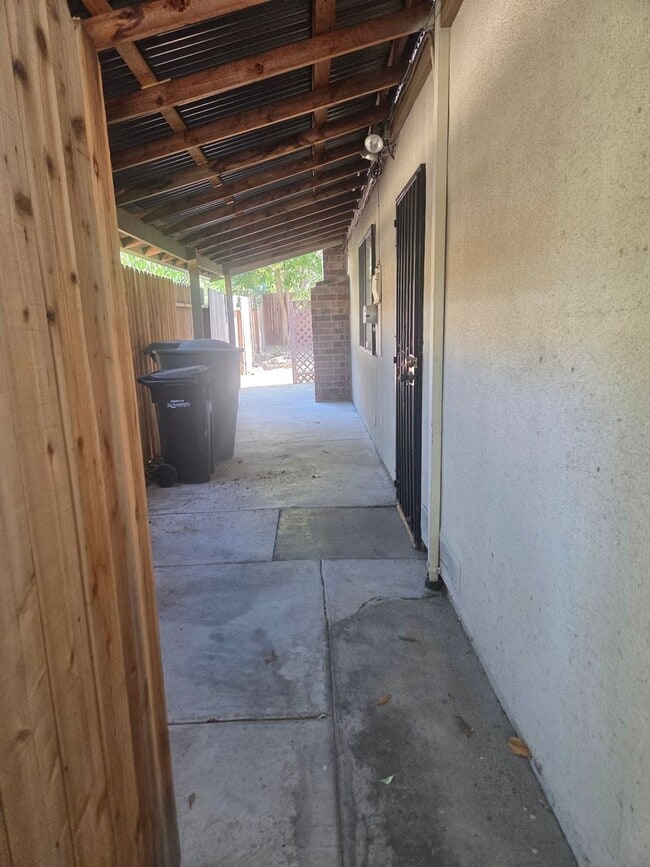 Building Photo - 3617 Scottsboro Dr