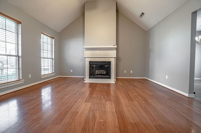 Building Photo - Quaint Family Home in  Springdale