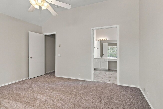 Building Photo - "Spacious Two-Story Home with Multiple Living Spaces and and Expansive Backyard!"