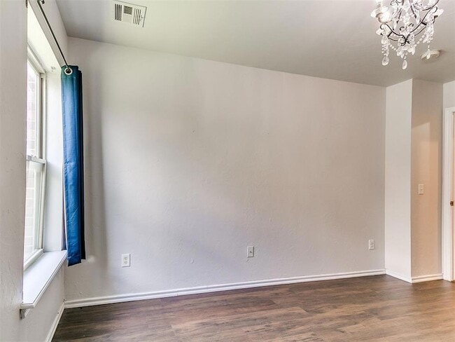 Building Photo - 18100 Calle Way