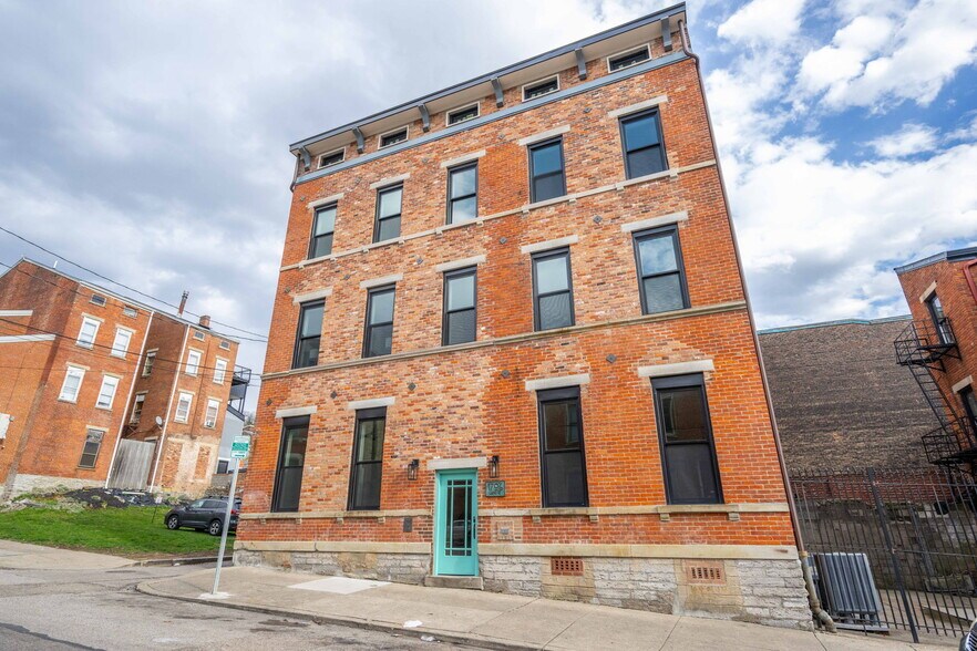 Building Photo - 1706 Lang St