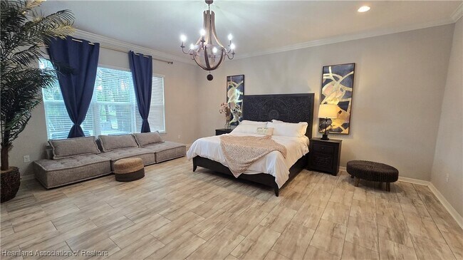 Building Photo - 6001 Anise Dr