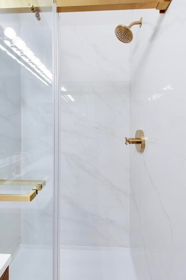 Building Photo - 2073 Cambria Ct