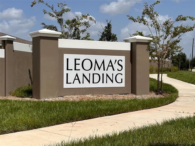 Building Photo - 429 Singing Sands Cir