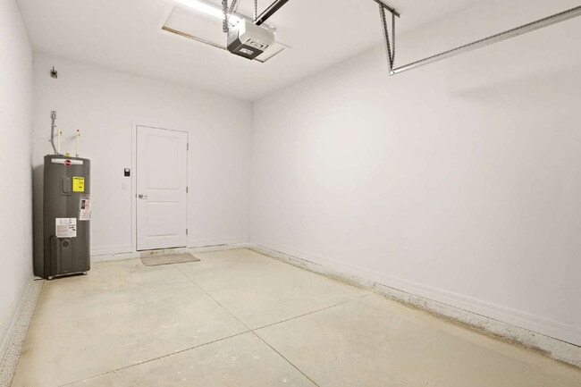 Building Photo - Brand New 4-Bedroom Gem with 2 Full Baths on Large Lot in Lehigh Acres – A Perfect Family Haven!